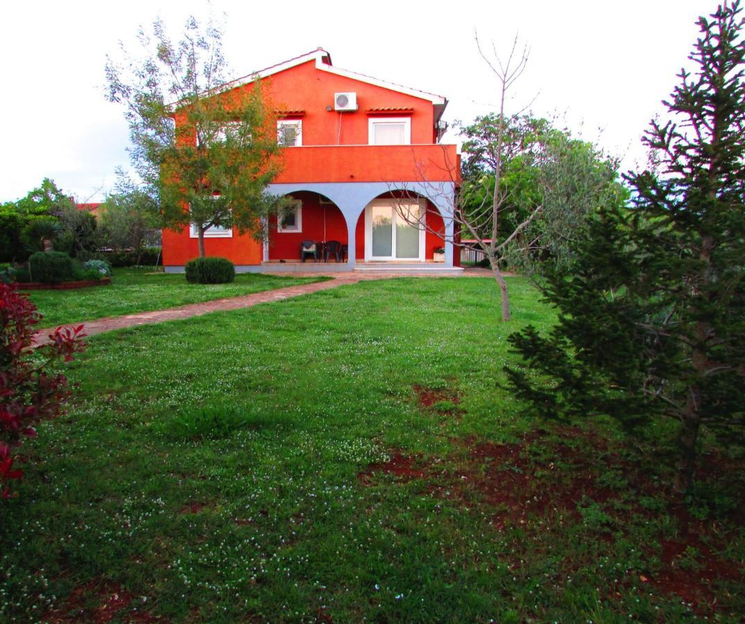 Apartman Perci Vrh Тар Экстерьер фото